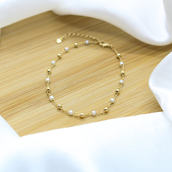 Bead and Pearl Bracelet - 18k Gold Filled